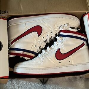 Nike Air Hurricane ✔️ SIZE: 8.5